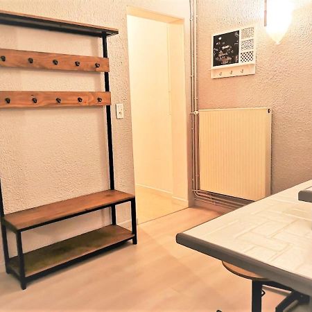 Greyhound - Grand Appartement Centre-Ville ソアソン エクステリア 写真