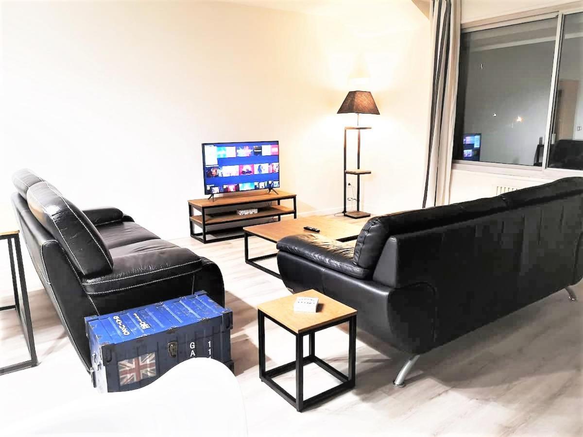 Greyhound - Grand Appartement Centre-Ville ソアソン エクステリア 写真