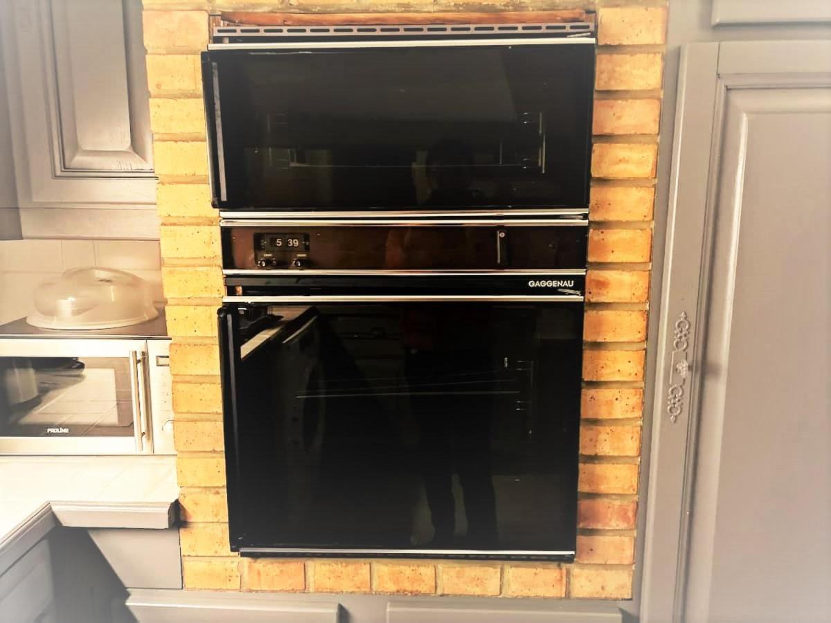 Greyhound - Grand Appartement Centre-Ville ソアソン エクステリア 写真